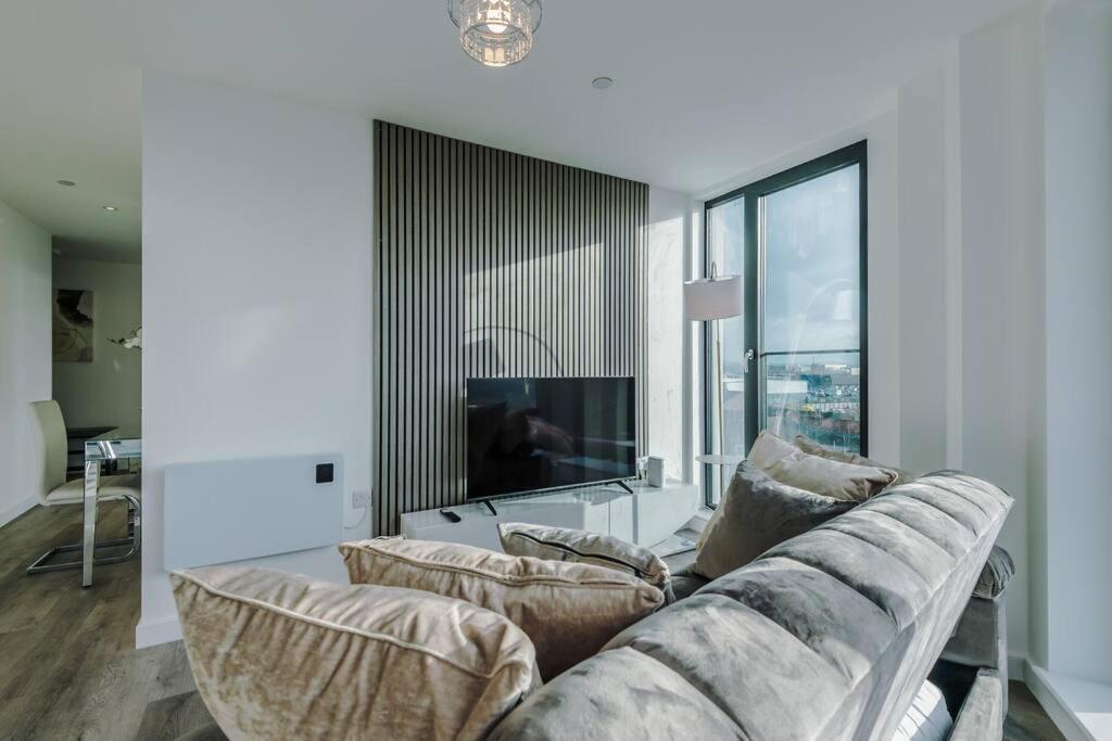 Stunning 2-Bed Premium Apartment - Free Wi-Fi بريستون المظهر الخارجي الصورة
